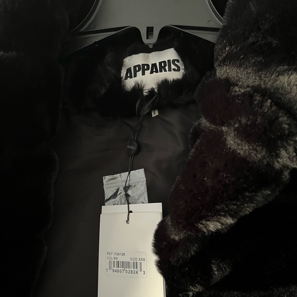 Brand New Apparis Goldie Coat - Picture 2 of 2